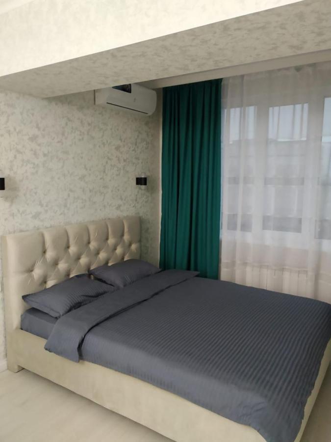 Молодежный Apartment Almaty Exterior photo
